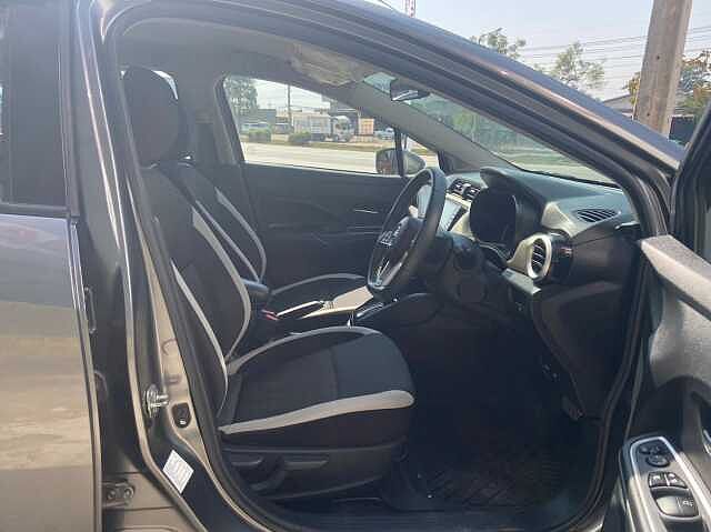 Nissan  1.0T VL CVT