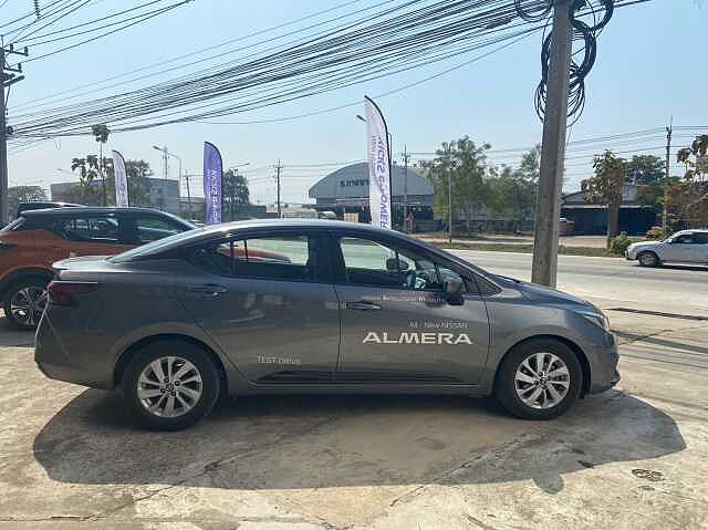 Nissan  1.0T VL CVT